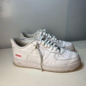 White Supreme Sneakers for Men